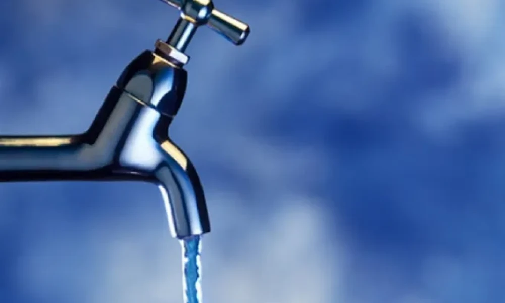 «Κυνήγι» για όσους χρωστούν λογαριασμούς νερού – Το πακέτο μέτρων για τη στήριξη της ύδρευσης